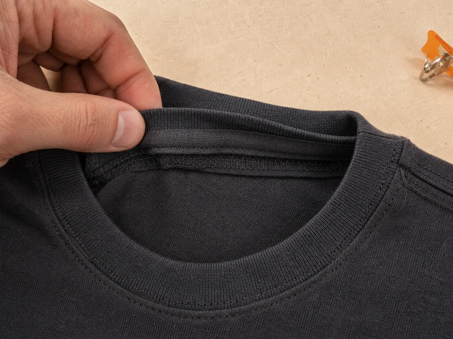 Camisetas: neck and rib